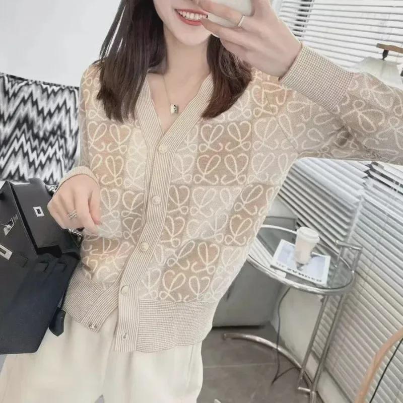 2023 Spring European Contrast Jacquard Collar Knit Women's Long Sleeve Cardigan Sweater