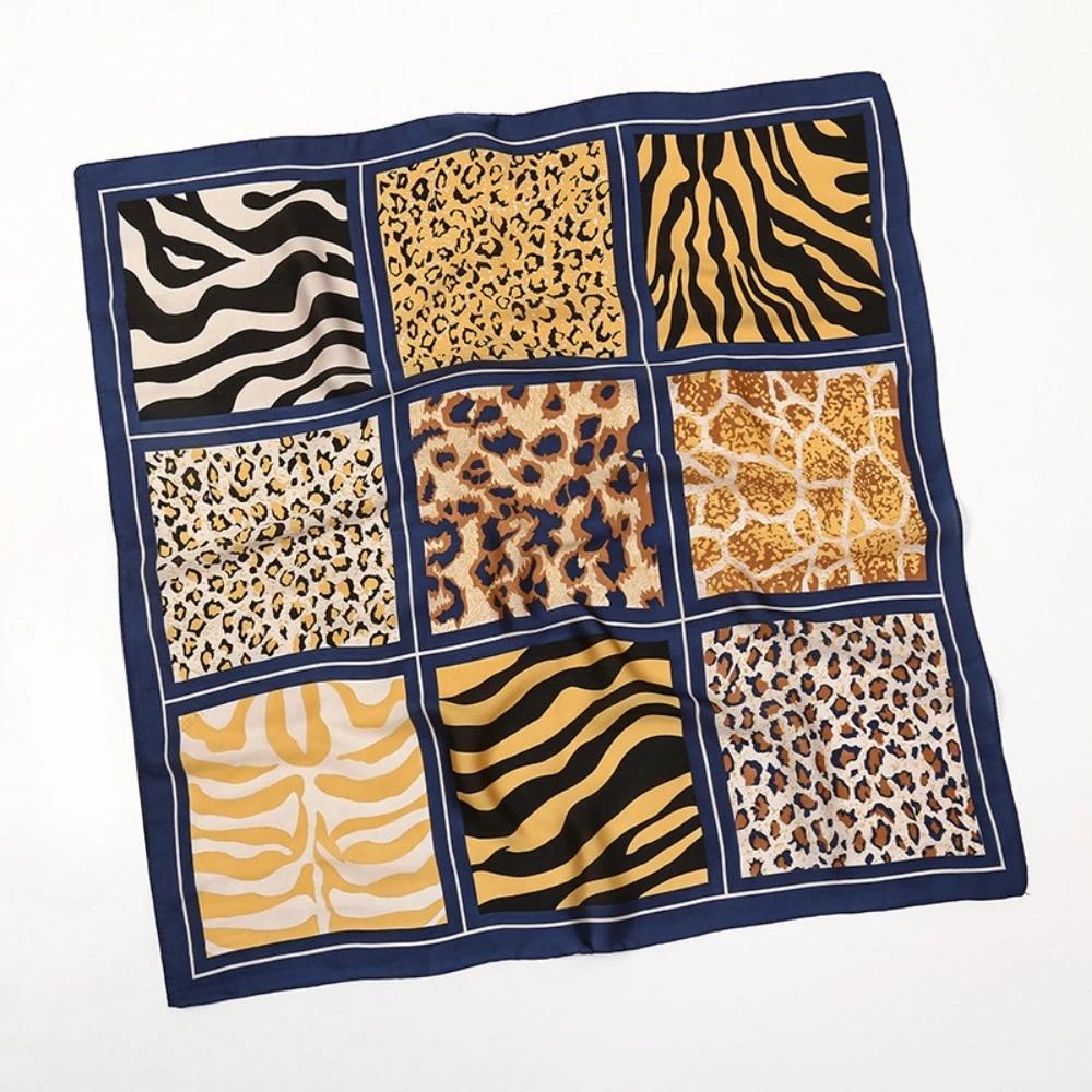 Nine-grid Leopard Print Scarf Men Women Autumn Winter Imitation Silk Scarf Clothes Bags Accessories Scarfs Shawl Headscarf