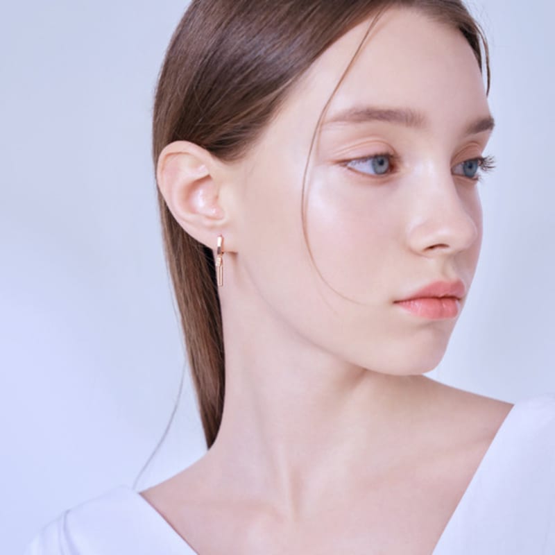 Серьги-пусеты ELLE Jewelry 14K GF с подвеской-палочкой, застежка-гвоздик ELGPEE443