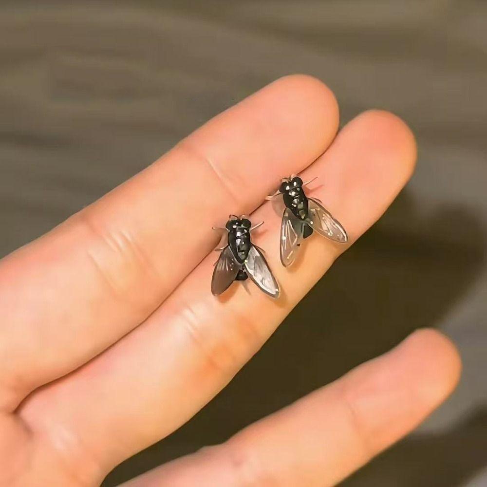 Simulation Mini Fly Earrings Prank Insects Small Earrings Gift Flies Studs Earrings Party Jewelry