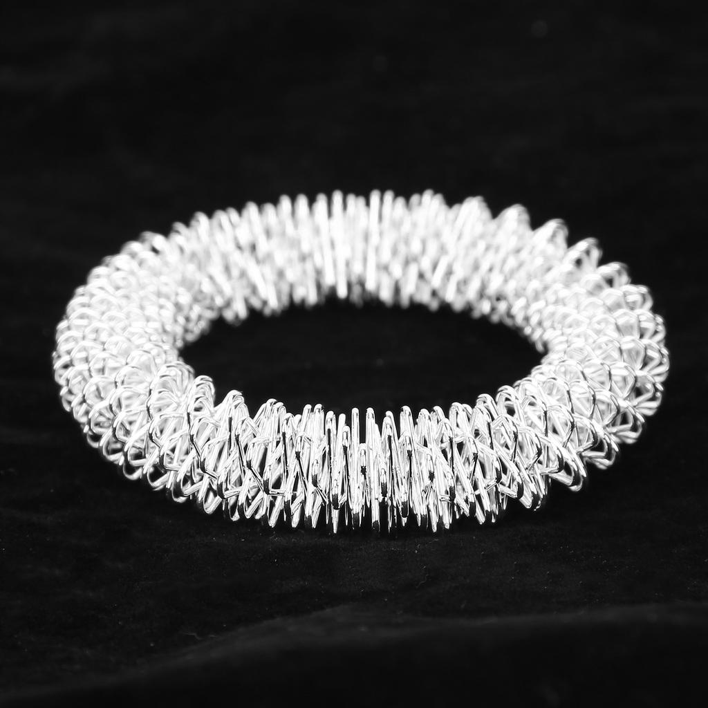 Массажер для рук Серебряный массаж тела Массаж запястий Акупунктурный браслет Здравоохранение