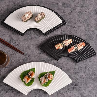 Матовая веерообразная тарелка для суши Посуда для японской кухни Поднос для десертов Набор для западной кухни Тарелка в форме тарелки Керамический поднос