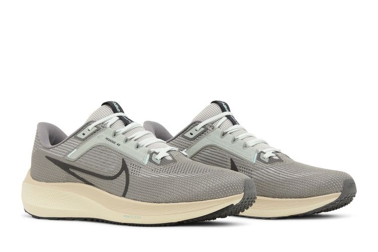 Men's Sneakers Nike Air Zoom Pegasus 40 Light Iron Ore Mica Green Light Iron Ore/Flat Pewter/Mica Green/Black