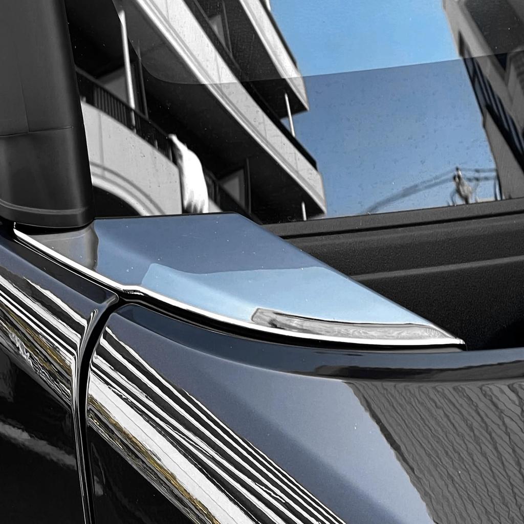 CGP Vehicle-Specific Front Side Chrome Garnish for NBOX JF5/JF6 (CGP-7064)