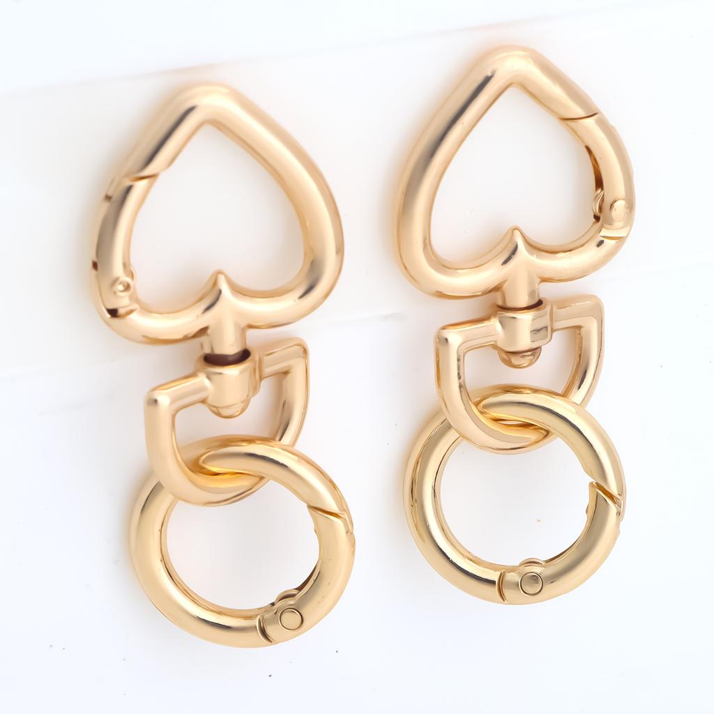 2pcs Heart Keychain, Heart Clips for Keys, Snap Hook Keychain Clip for Card Holders Keychains