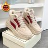 Женская обувь на платформе 2024 новая зимняя высокая вельветовая теплая обувь для пап универсальная увеличивающая рост повседневная зимняя обувь Q031