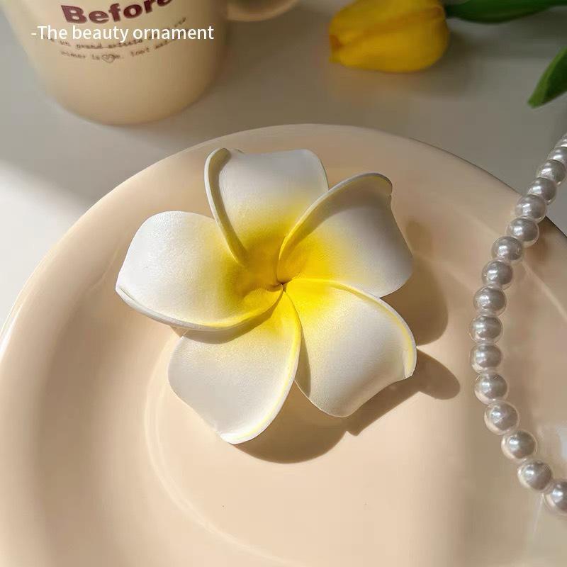 Весенне-летняя цветочная заколка для волос: Дизайн «Лилия, Роза и Гибискус»