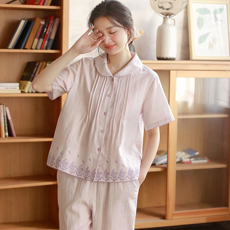 Popular summer pure cotton cotton yarn pajamas women's lapels with chest pads women's short-sleeved cropped pants high-tech embroidery set
