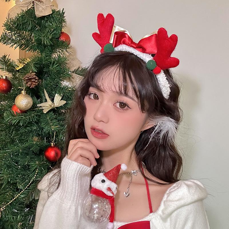Red Antler Pompon Hair Clip: Sweet Christmas Bow Headband for Women