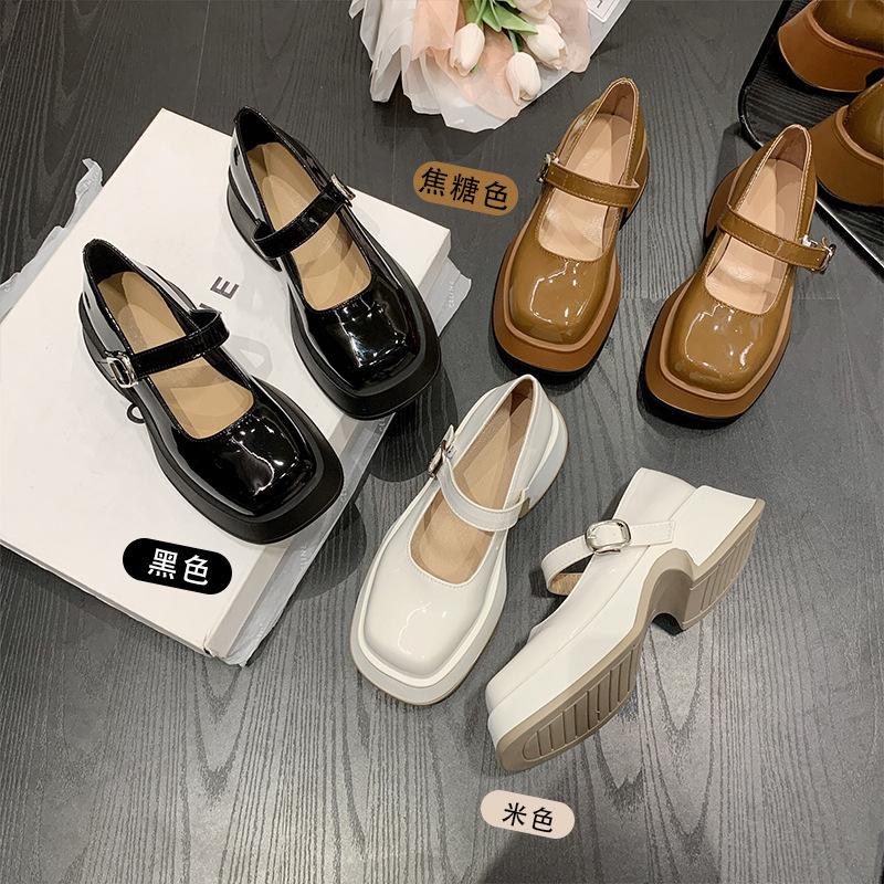 Женские туфли на платформе, каблуки для вечеринок, летние новые босоножки 2024 года, модные ретро-туфли Мэри Джейн, маленькие кожаные туфли