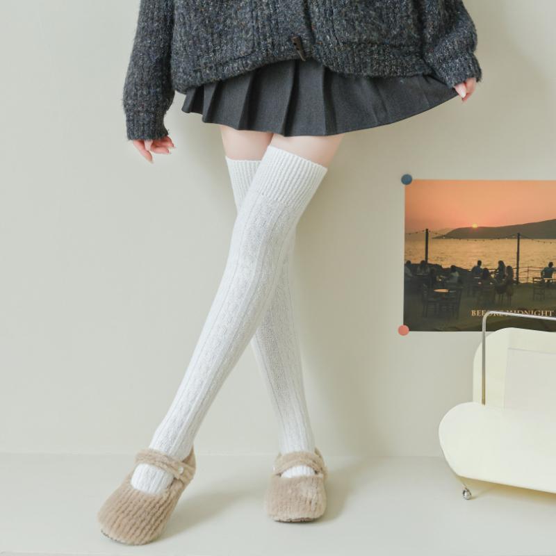 Осенне-зимние утолщенные чулки выше колена женские японские однотонные высокие носки в студенческом стиле