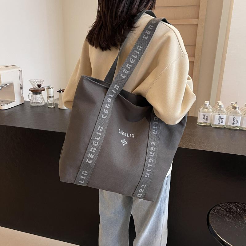 Большая вместительная сумка через плечо женская сумка-тоут с надписью Letter