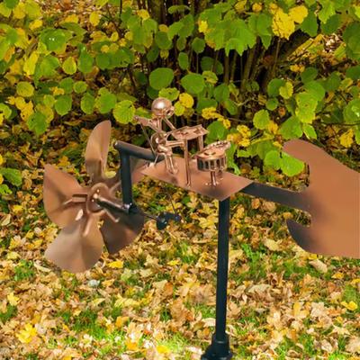 Барабанщик Ветряная мельница Садовое украшение Устойчивая к погодным условиям ручная работа Металлические перкуссионисты Музыкальные статуи Ветряная мельница Орнамент