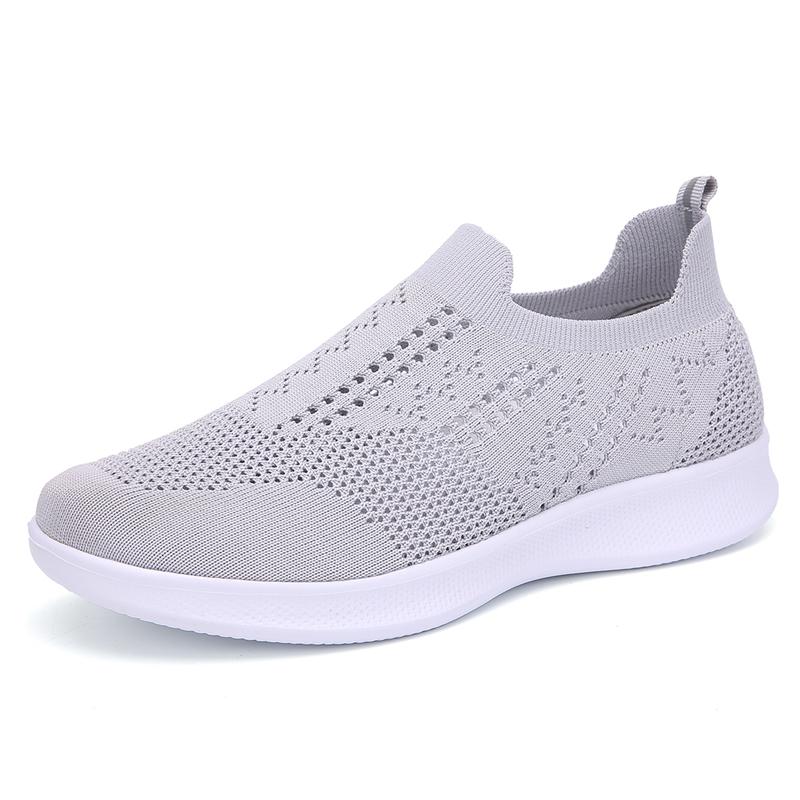 Women Casual Shoes Light Sneakers Breathable Mesh Summer Knitted Vulcanized Shoes Outdoor Slip-On Sock Shoes Plus Size Tennis