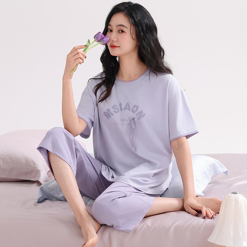 Pajamas women's 1011 new summer pure cotton summer casual short-sleeved cropped pants summer pink grid loungewear set