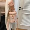 Popular Women's Bucket Bag  New Vintage Embroidery Handbag Temperament Versatile Single Shoulder Crossbody Bags