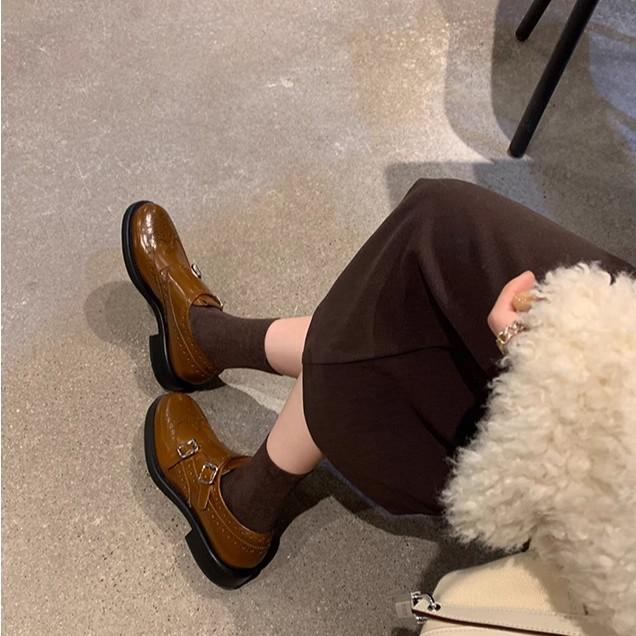 Grape Mother of the Same Style, British Style Retro Exquisite Carved Baroque Single Shoes, Mengke Leather Shoes for Women's Autumn and Winter