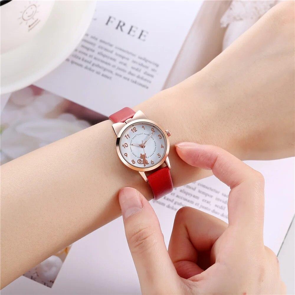 Светящиеся кварцевые часы с милым мультяшным котом для девочек, наручные часы