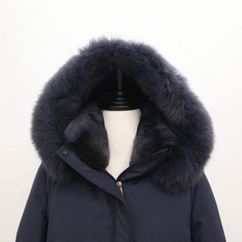 Женская утиная полукуртка Shiz Madam с мехом лисы J31752
