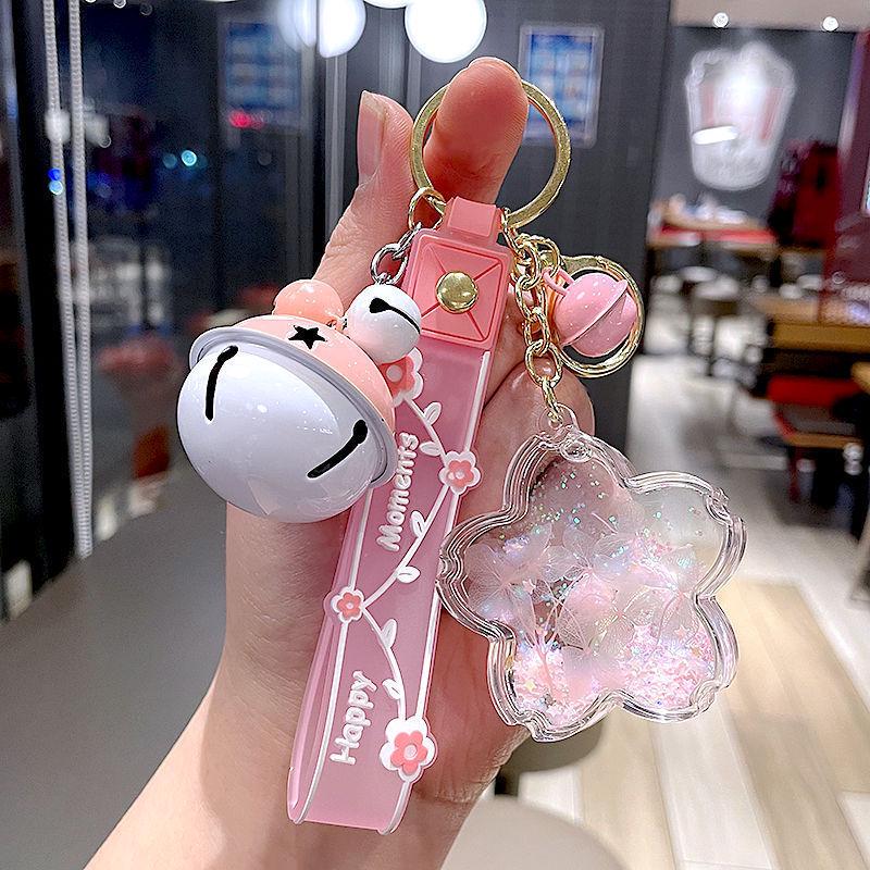 Очаровательный брелок для ключей с лепестками цветущей вишни для женщин - креативный кулон в виде школьного ранца Quicksand, милый подарок для пары