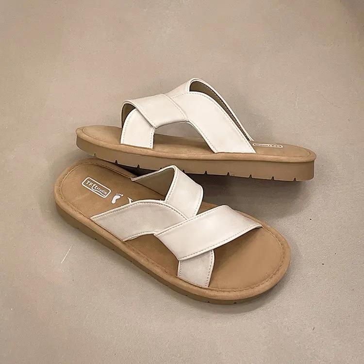 Мода 2024 года, модные хиты продаж, высококачественные летние женские тапочки с открытым носком и плоским каблуком, удобная верхняя одежда, однотонная женская обувь