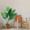Искусственная пальма арека Поддельное тропическое пальмовое дерево Устойчивое к УФ-лучам Искусственное зеленое растение для воскресенья