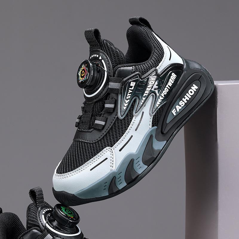 Boys' Sneakers2026New spring collection: lightweight, breathable mesh running shoes for children, featuring non-slip soles and a casual design,