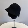 Корейская версия Простая ретро панама Женская Японская Теплая Однотонная Вязаная Рыбацкие кепки Женская Повседневная Уличная шляпа Осень Зима