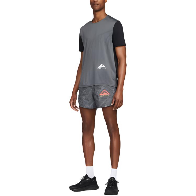 Nike T Shirts Men's Gray Crew Neck Moderate Straight Fit DM4646-010