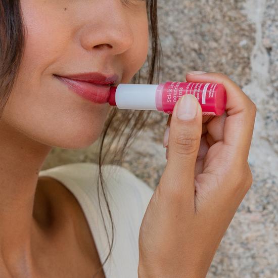 La Rose Tinted Lip Balm Питательный бальзам для губ в форме карандаша 4,5 г