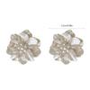Elegant Pearls Flower Stud Earrings for Women Floral Shaped Ear Rings Accessories Fashion Jewelry for Daily Commute