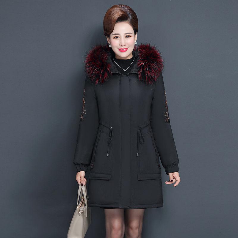Зимнее пальто для матери в западном стиле, женская куртка среднего возраста и пожилого возраста с длинным большим меховым воротником, благородная толстая пуховая куртка