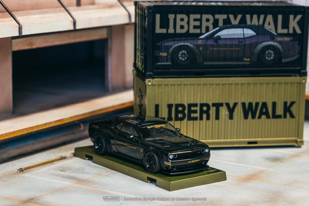 Speedmaster Japan TARMACWORKS 1/64 LB-WORKS Dodge Challenger SRT Hellcat Black Metallic with 2 Containers (Finished Model) T64G-TL039-BK