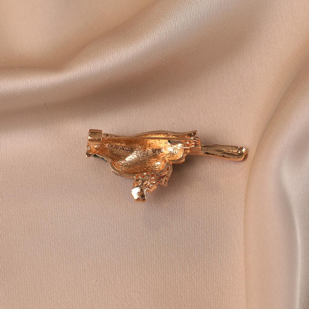 Изысканная и Оригинальная Семицветная Брошь Дрозд Креативные Имитационные Птичьи Корсажи Модные Значки для Пальто и Женского Костюма