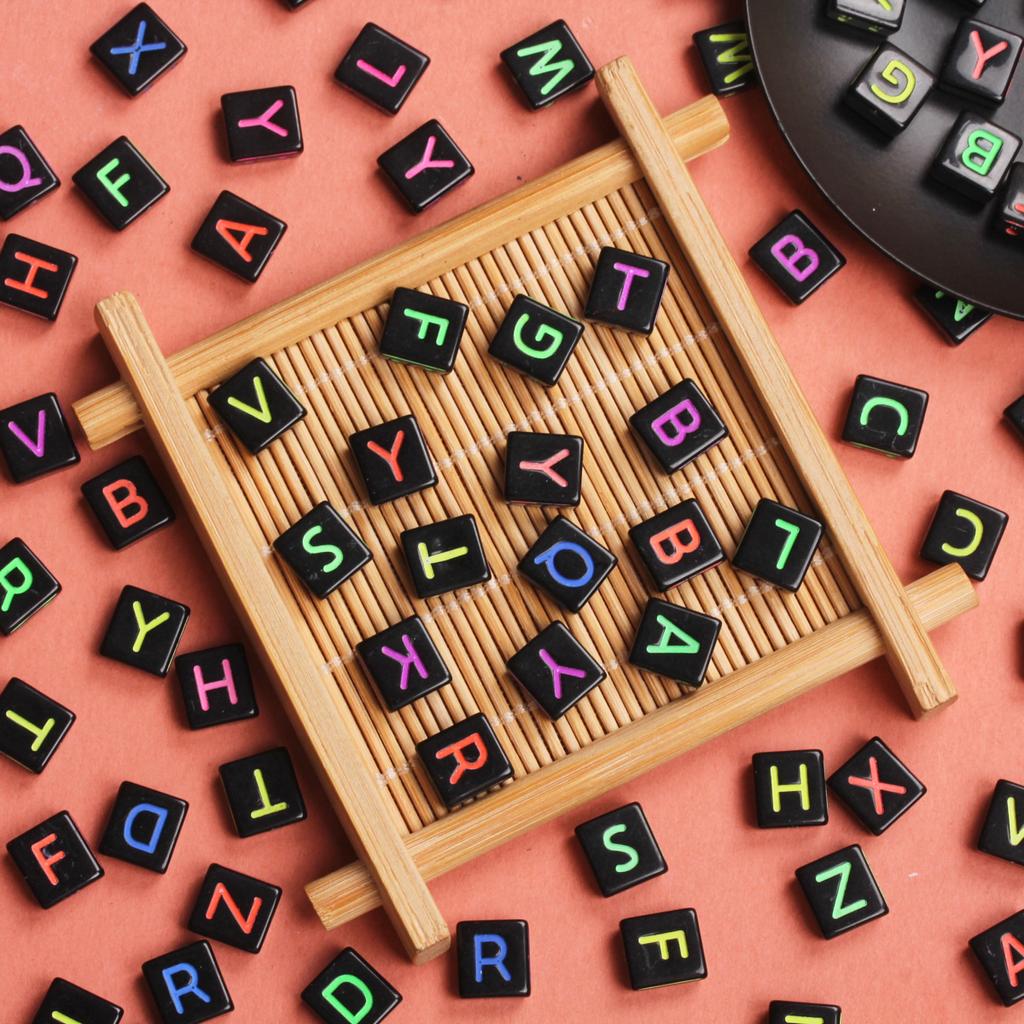 Making For Beads 20Pcs 9*7mm Diy Flat Square Acrylic Double Hole Accessories Jewelry Letter Pattern