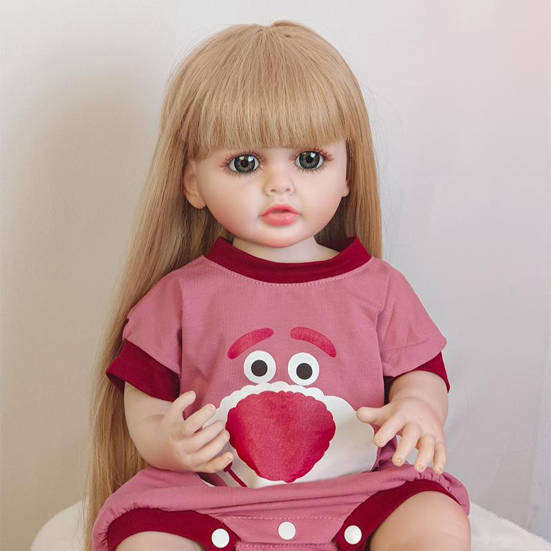 55 см полностью силиконовое платье принцессы Reborn Smile Baby Doll Дети для девочек реалистичные каштановые волосы Soft Touch кукла высокого качества