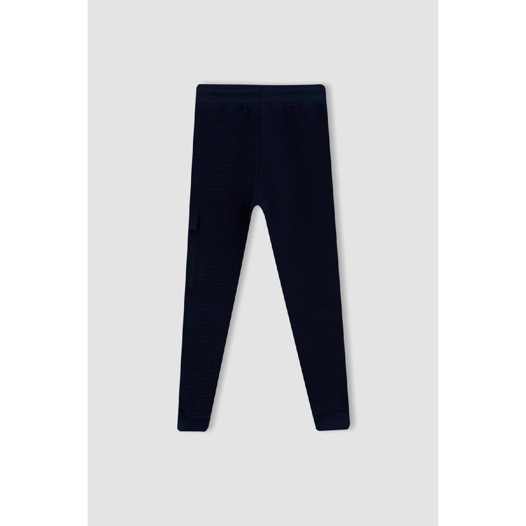 Служба Boy Jogger Six