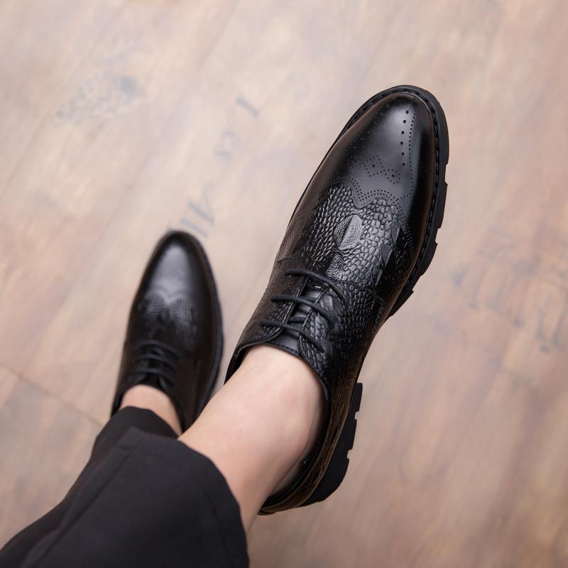 Fashion Men Business Shoes Lace Up Formal Leather Shoes Mens Fashion Dress Shoes Classic Italian Formal Oxford Shoes Men Zapatos Hombre