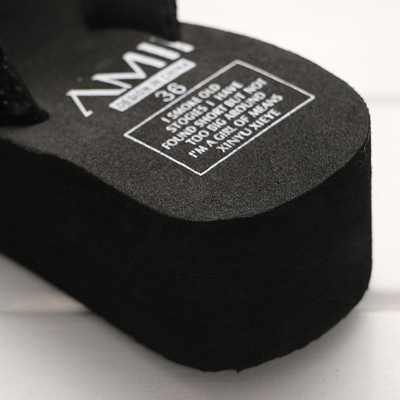 Женские летние шлепанцы на танкетке с пайетками - Пляжные и домашние тапочки Сандалии