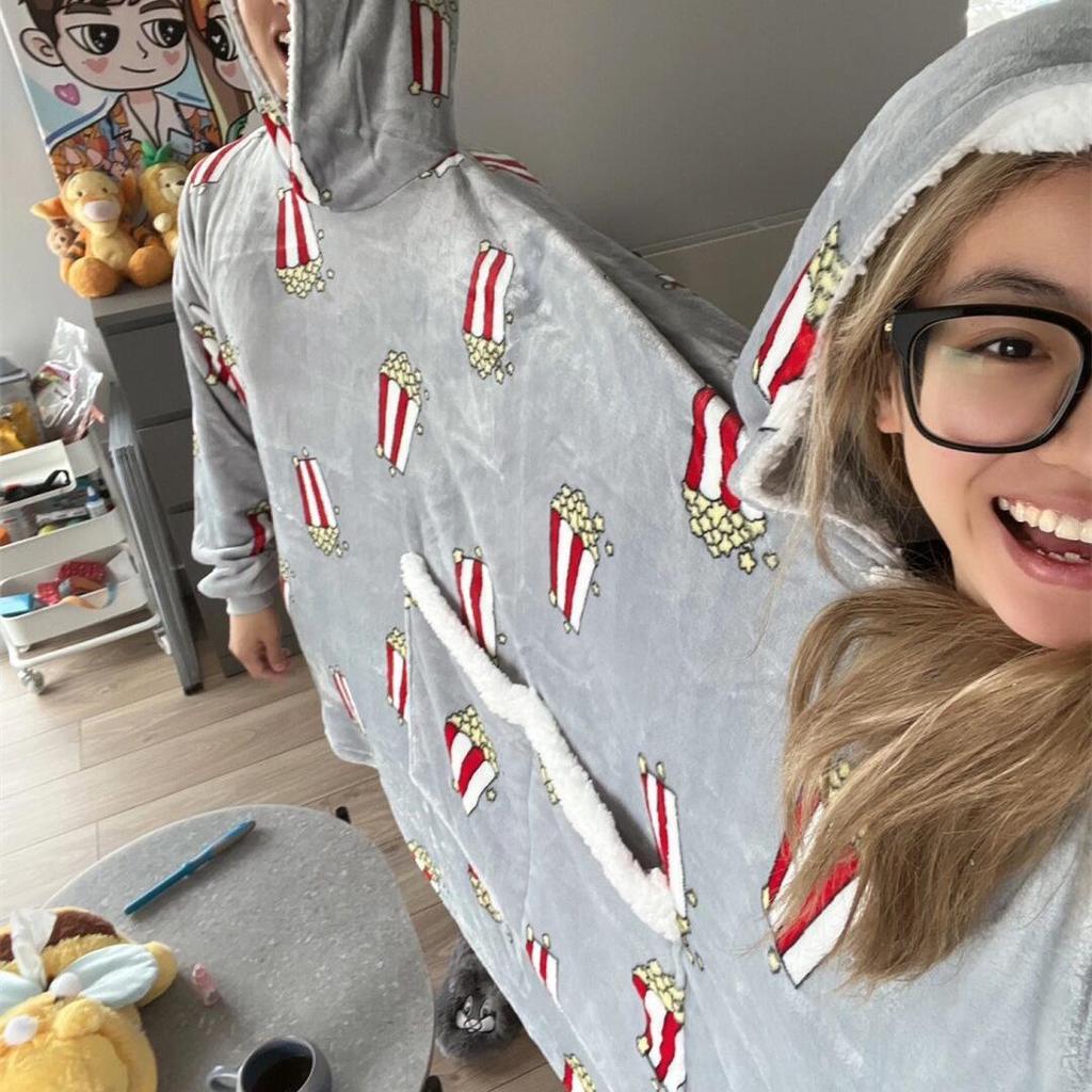 Popcorn One-Piece Pajamas: Cozy Velvet Couple's Hooded Sweatshirt for Autumn & Winter