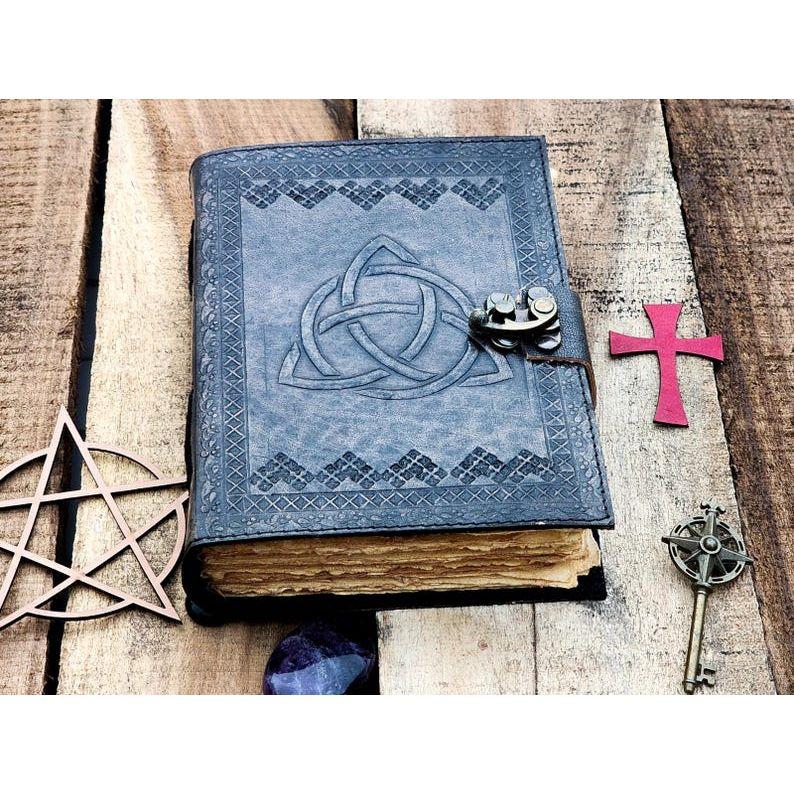 Журнал ручной работы из кожи Spell The Triquetra Journal Circle of Triquetra Book Для мужчин и женщин Travel Sketchboo пустая книга заклинаний теней
