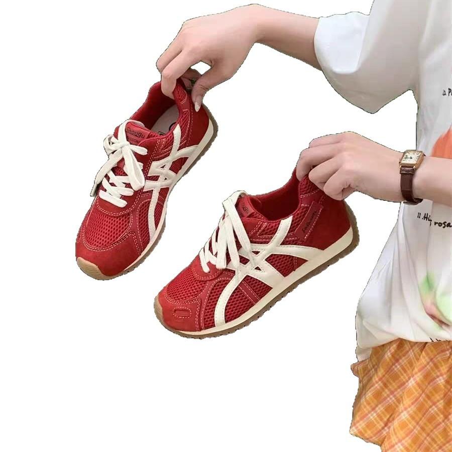 2025 summer new breathable niche design thick-soled German training shoes women's versatile fashion casual sports shoes