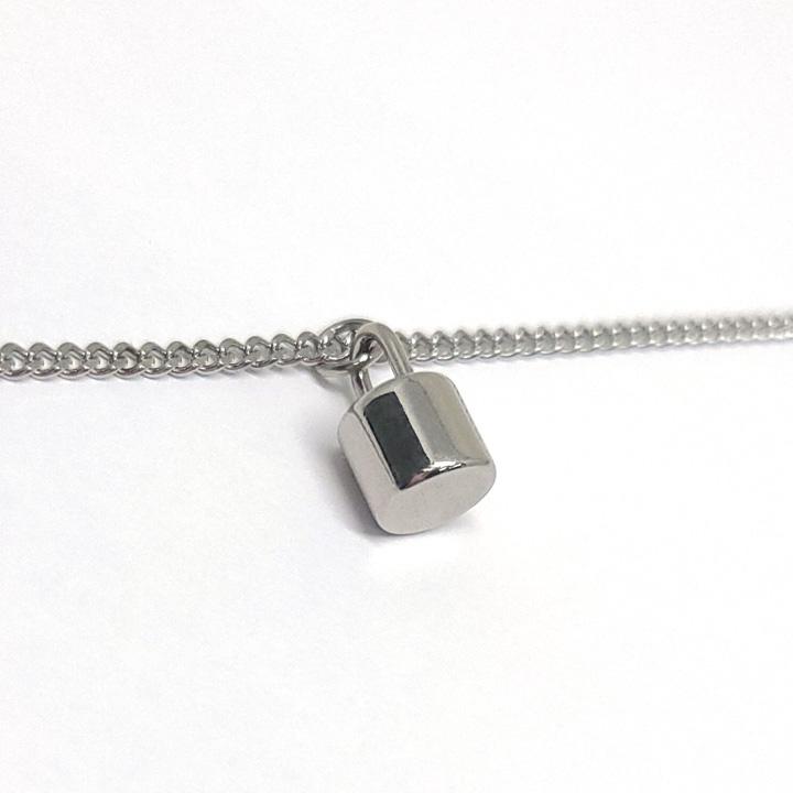 Glory_Arden [Unisex] Surgical Steel Mini Cylinder Lock Necklace / Ghmn-248