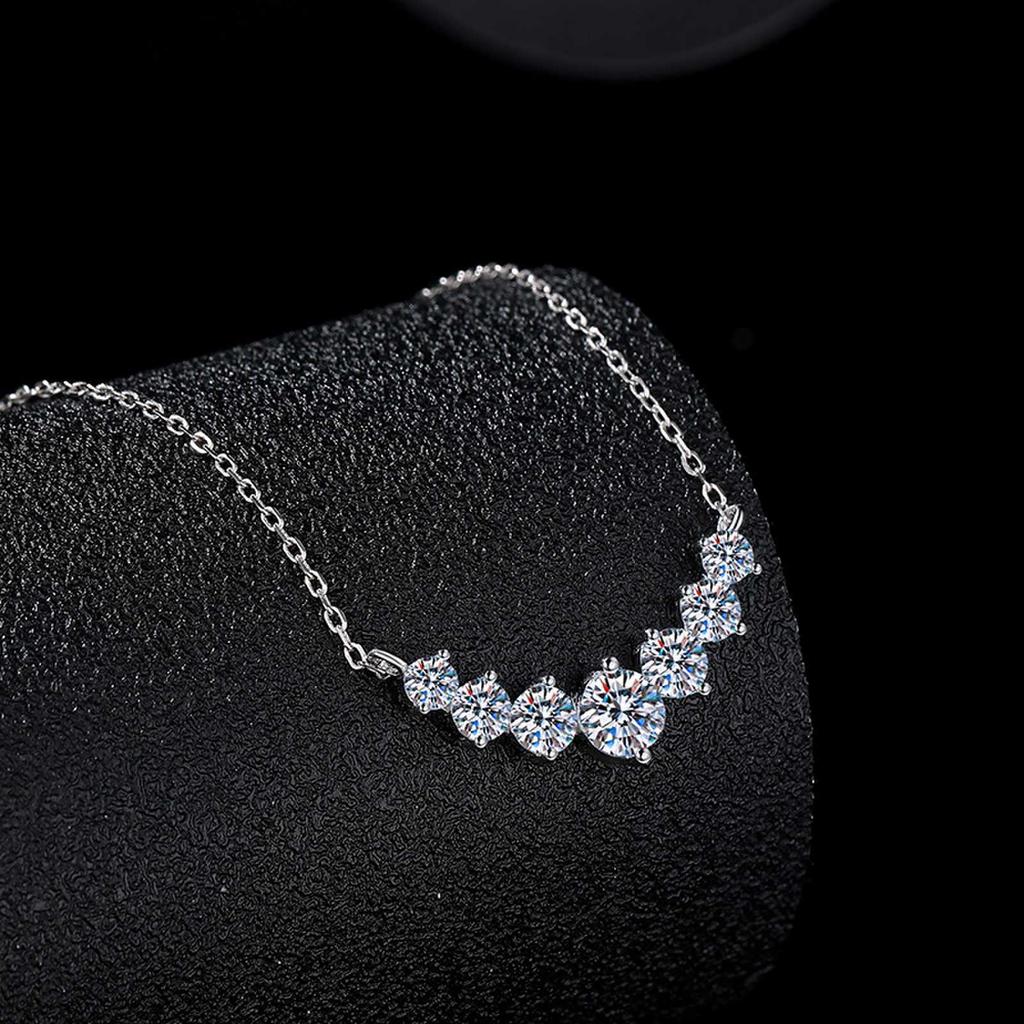 Moissanite Seven Princess Smile Necklace, S925 Sterling Silver Choker Pendant, Elegant Women's Jewelry