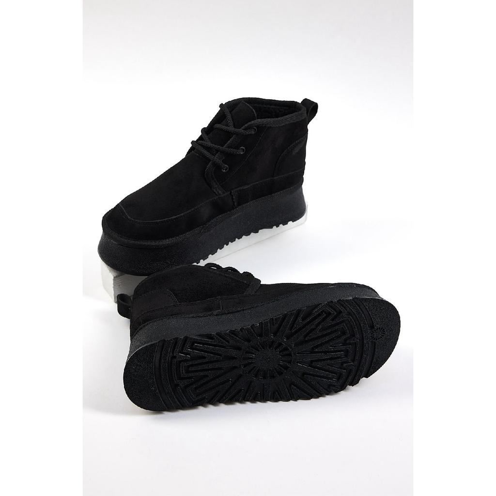 Женские бежевые замшевые женские замшевые ботинки из овчины на шнуровке удобного кроя