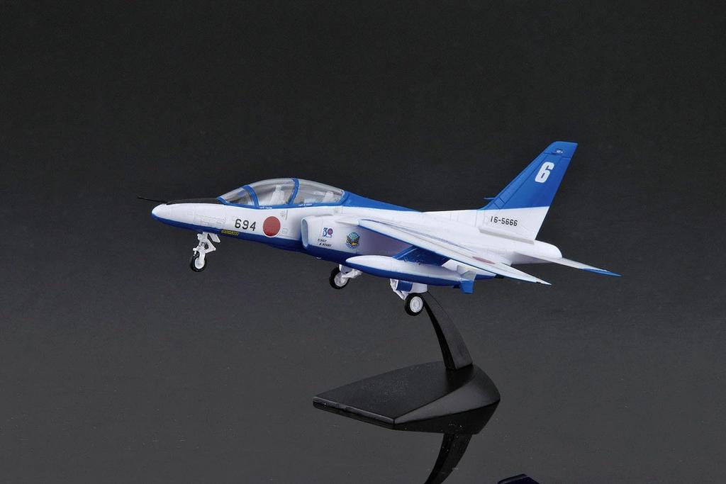 PLATZ 1/100 JASDF T-4 Blue Impulse 2025 B.I 30th Year Plastic Model BLU-2025 (Airplane)