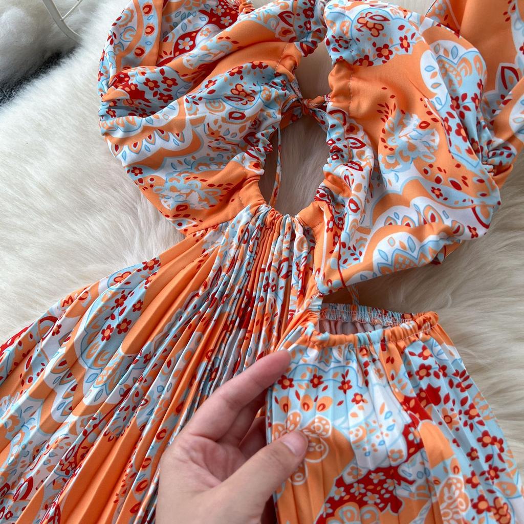 Summer Women's Pure Desire Sexy Holiday Heart Hollow Hanging Neck Halter High Waist Slim Printed Pleated Long Dresses