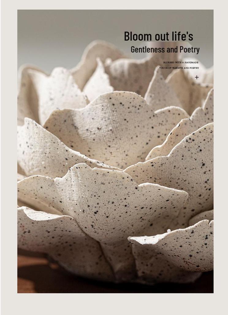 Xichun Hand-Pinched Ceramic Flower Incense Holder | Creative Home Decor Gift
