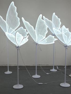 Светящийся кулон в виде крыльев бабочки и маркер прохода - Свадебное железное искусство, потолочное украшение и двусторонний фоновый орнамент