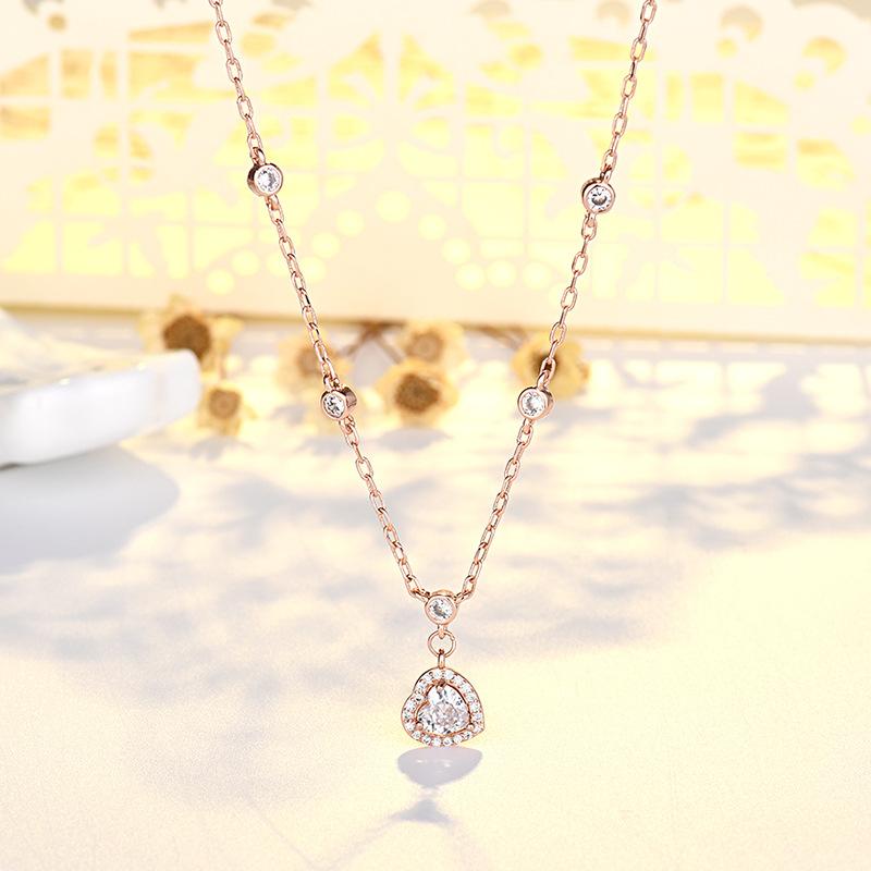 Любовь Полное бриллиантовое ожерелье Легкое Роскошное Маленькое Женское Универсальное Горячее Девчачье Ключичное Цепное Аксессуары
